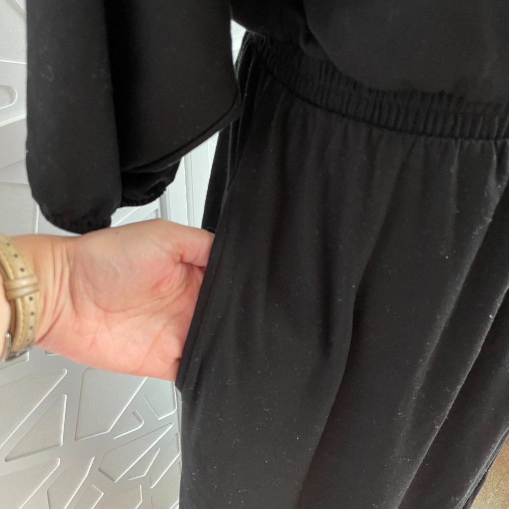 Garnet Hill Batwing Faux Wrap Knit Midi Dress Black Sz M Medium - Picture 4 of 12